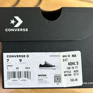 Men’s size 7 low black converse brand new never worn. In original box